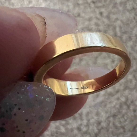 Bvlgari Signature Gold Ring - Authentic - Picture 4 of 8